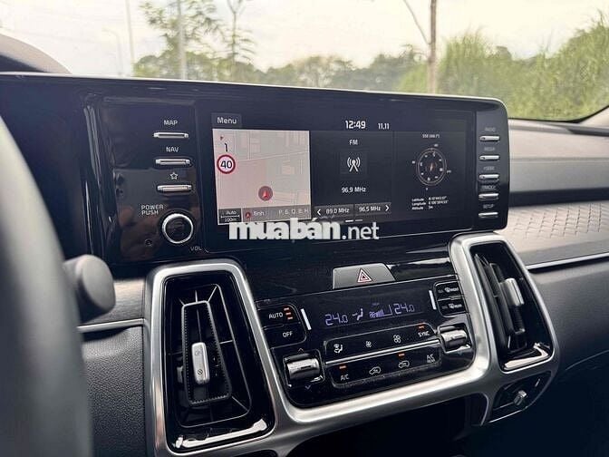 SORENTO 2.2AT Signature - Máy Dầu (Logo mới)