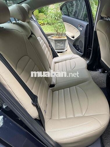 Kia Cerato 2018 1.6 AT - 75000 km tư nhân