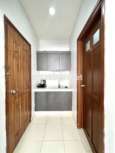 PHÒNG BAN CÔNG CÓ THANG MÁY 5P ĐI HUTECH - GTVT