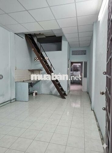 Cho thuê nhà nguyên căn 40m2, Tô Hiến Thành, Quận 10, 3 pn