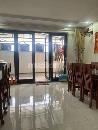 Bán nhà mặt phố Trần Quang Diệu, Q Đống Đa, 80m2, 6 tầng, thang máy.