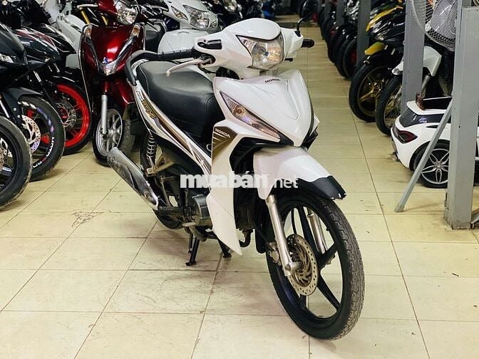 XE MÁY THỊNH PHÁT - HONDA WAVE RSX FI TRẮNG ZIN