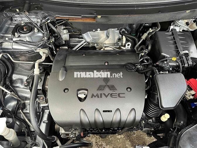 Mitsubishi Outlander 2.0CVT Premium 2019 - 68000