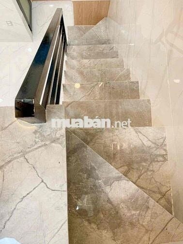 🏠 CHO THUÊ NHÀ NGUYÊN CĂN FULL NỘI THẤT… 📍 Vị trí: Tôn Đản, Phường Khá