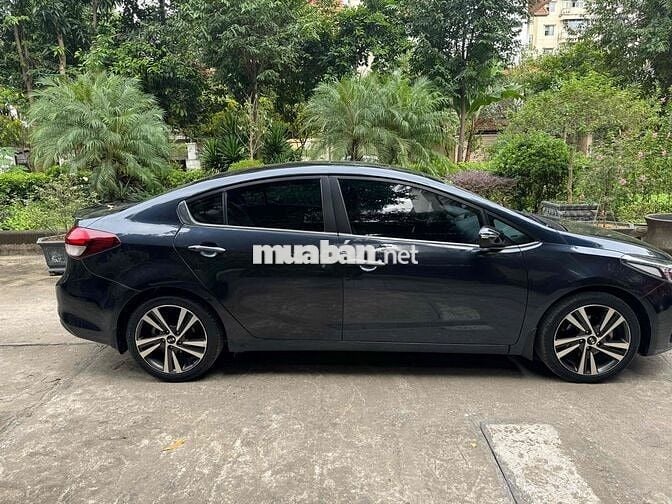 Kia Cerato 2018 1.6 AT - 75000 km tư nhân