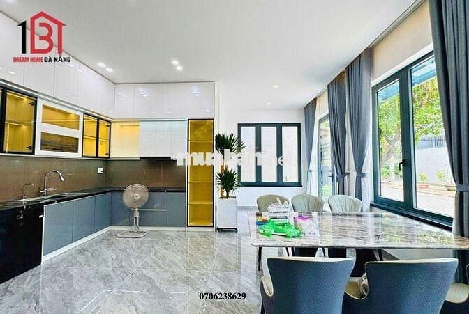 🔴🆘 Nhà Đẹp Hòa Minh 🆘 Căn Góc gần biển rất thoáng và đẹp