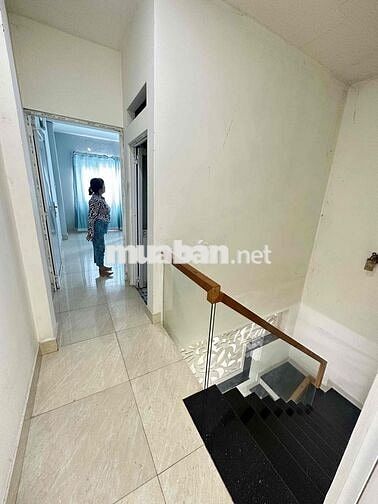 Nhà Đẹp 4x10m 1Lầu (2PN 2WC) Hẻm 4m. Lê Đình Cẩn, Tân Tạo, Bình Tân