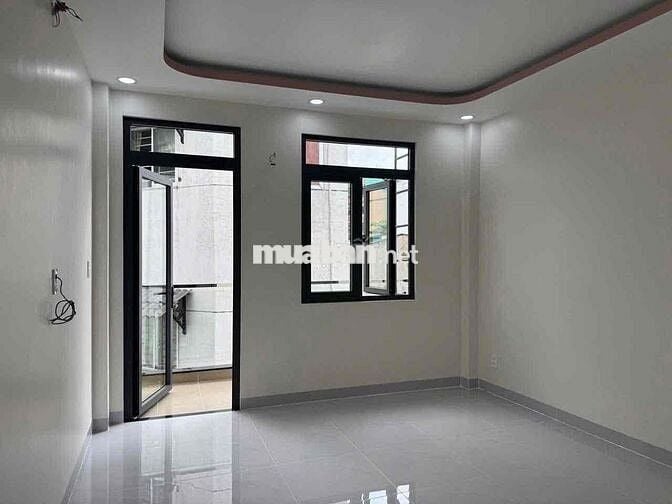 Nhà Mới Hẻm 1/Kênh Tân Hoá.DT:4 X 11 Trệt Lửng Lầu.3PN 3WC