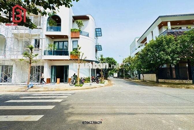 🔴🆘 Nhà Đẹp Hòa Minh 🆘 Căn Góc gần biển rất thoáng và đẹp