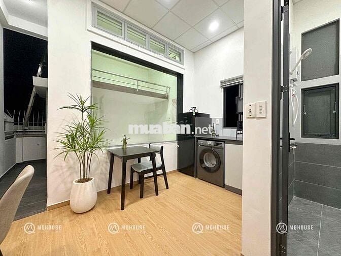 Studio tách bếp, máy giặt riêng, full NT mới 100% ngay khu Bàu Cát