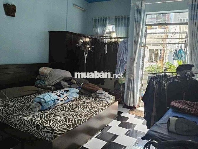 Phan Xích Long, nhà 70m2, 3 tầng 4PN, hẻm xe hơi, cho thuê 15tr/tháng