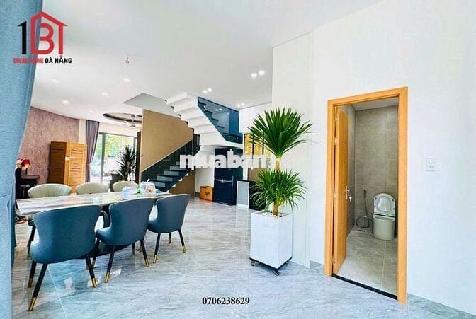 🔴🆘 Nhà Đẹp Hòa Minh 🆘 Căn Góc gần biển rất thoáng và đẹp