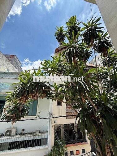 STUDIO NGAY SÂN BAY FULL NỘI THẤT CÓ BAN CÔNG THOÁNG MÁT PHÒNG RỘNG