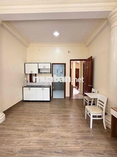 STUDIO NGAY SÂN BAY FULL NỘI THẤT CÓ BAN CÔNG THOÁNG MÁT PHÒNG RỘNG