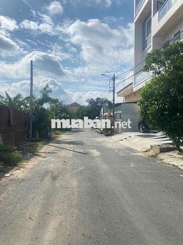 Đất 7x13,3m Shr, Mt đg nhựa 12m thông gần trường Bùi Văn Thủ Bà Điểm