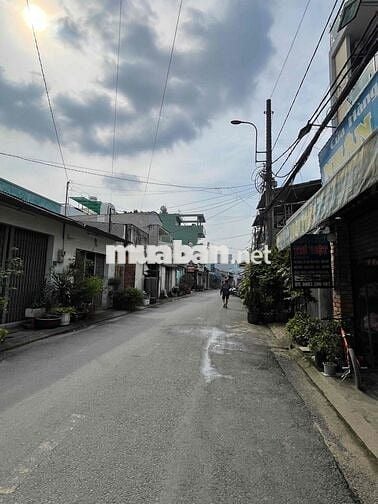 Cần Bsn Gấp nhà 1 trệt 2 Lầu 6,2x26m, Shr Mt đg Xóm Bắp KD Buôn Bán Ok