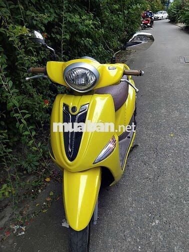 Kiều nữ nozza 2012 fi.bstp vàng 4D .xe đẹp giá tốt