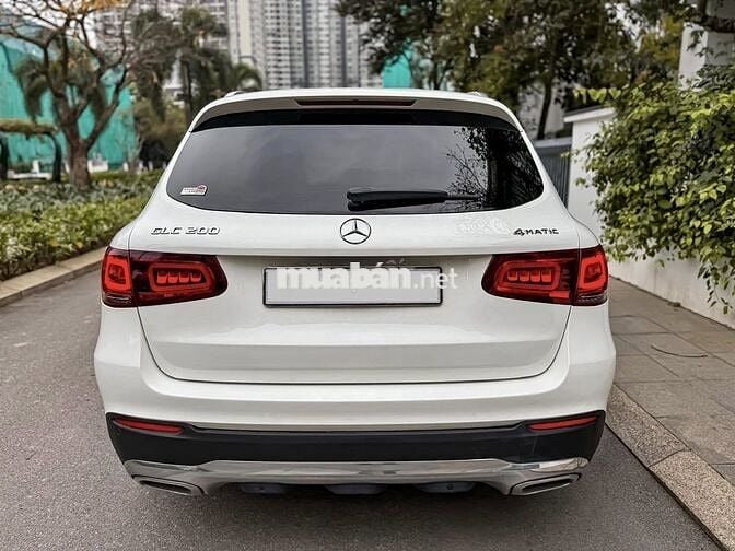 MERCEDES BENZ GLC200 4MATIC 2020 Xe Đẹp Bao Check.