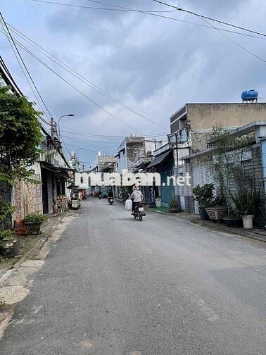 Cần Bsn Gấp nhà 1 trệt 2 Lầu 6,2x26m, Shr Mt đg Xóm Bắp KD Buôn Bán Ok