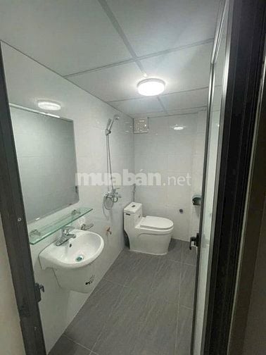 Bán căn hộ tập thể tầng 2 phố Linh Lang- 3 ngủ 