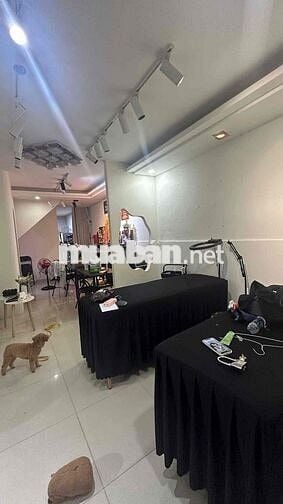 Cho thuê nhà nguyên căn 1 trệt 1 lầu 2PN 2WC trần văn đang