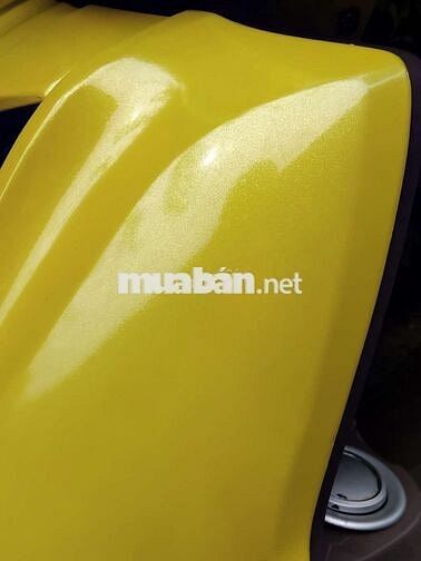 Kiều nữ nozza 2012 fi.bstp vàng 4D .xe đẹp giá tốt