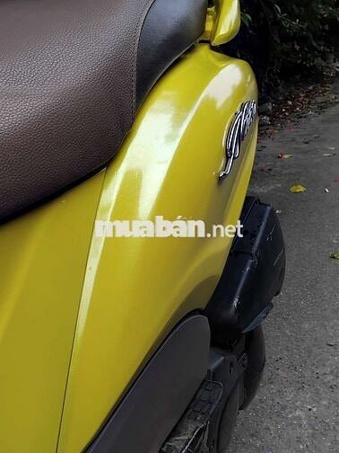 Kiều nữ nozza 2012 fi.bstp vàng 4D .xe đẹp giá tốt