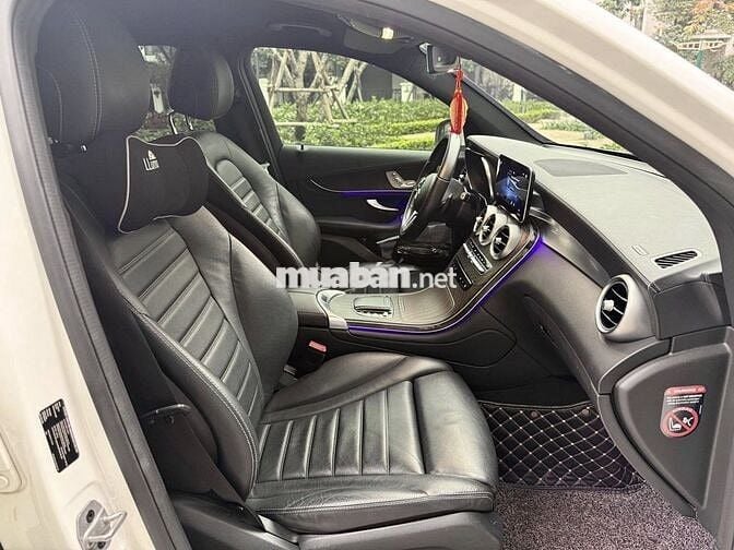 MERCEDES BENZ GLC200 4MATIC 2020 Xe Đẹp Bao Check.