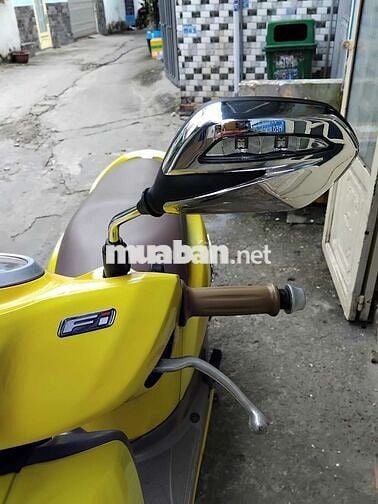 Kiều nữ nozza 2012 fi.bstp vàng 4D .xe đẹp giá tốt