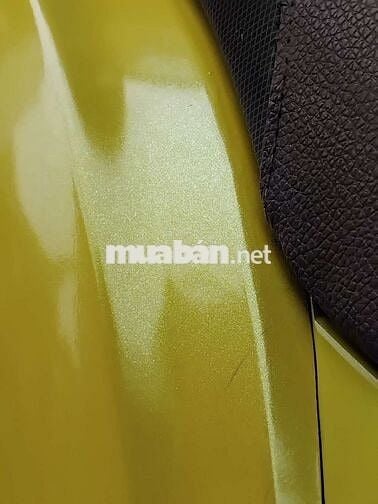 Kiều nữ nozza 2012 fi.bstp vàng 4D .xe đẹp giá tốt