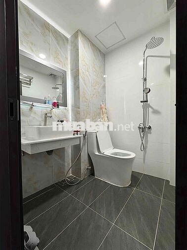 CĂN HỘ CỬA SỔ QUẬN 4, FULL NỘI THẤT, GẦN HOÀNG DIỆU, CẦU ÔNG LÃNH Q1