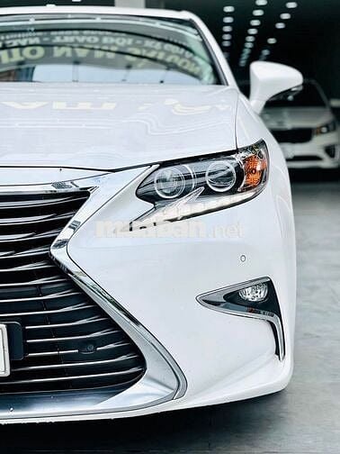 Lexus ES 250 2016 - 60,000 km xe cọp giá tốt.