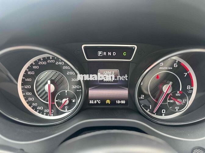 Mercedes GLA Class 2015 AMG 45 4Matic - 88000