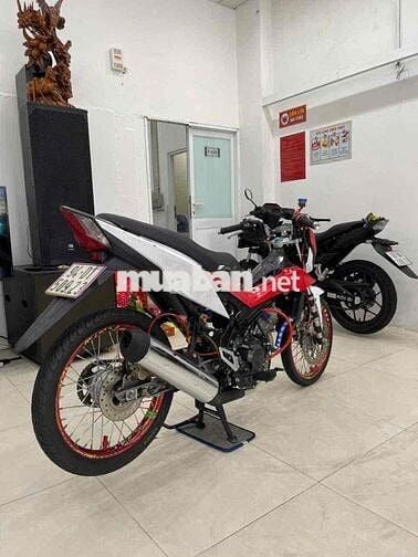 khách kẹt tiền cần bay gấp