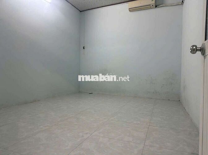 Cho thuê nhà Hiệp Thành, mặt tiền Nguyễn Văn Trỗi, giá 10 triệu/tháng