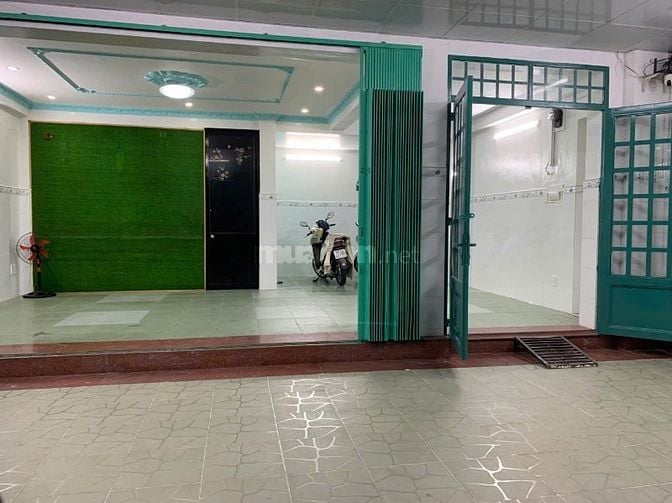 Cho thuê mặt bằng mặt tiền Nguyễn Trọng Tuyển P.Phú Nhuận 