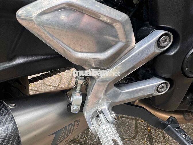 TRIUMPH Trident 660 xe lướt mới, bô Zart xịn