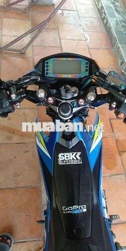 Xe máy Suzuki Satria màu xanh dương zin