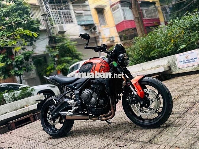 TRIUMPH Trident 660 xe lướt mới, bô Zart xịn