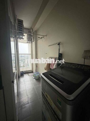 pass 1 phòng ngủ trong căn 2 phòng ngủ zen tower