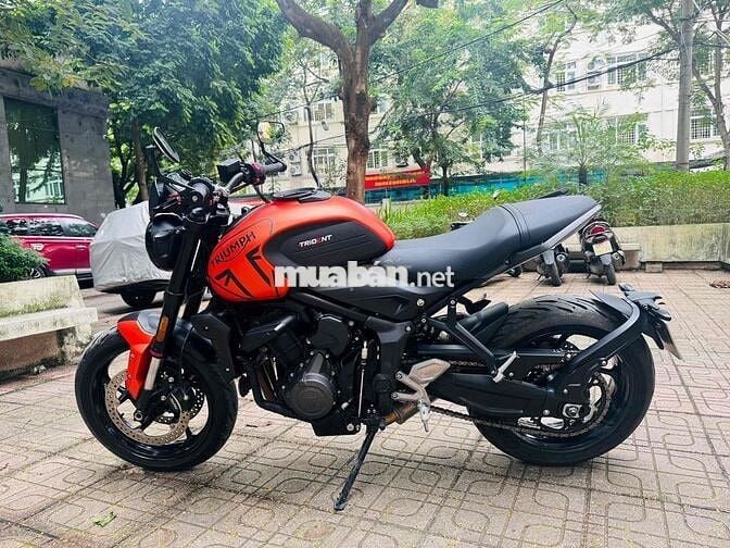 TRIUMPH Trident 660 xe lướt mới, bô Zart xịn