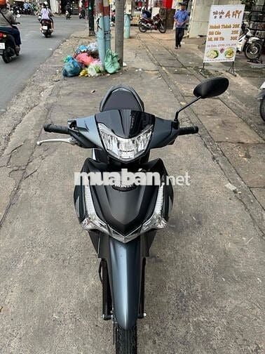 🛑🛑 Future xanh đen T8/ 2025  như mới có góp