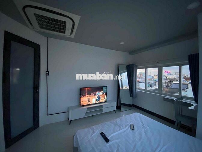 🔥Cho Thuê 1 PN Cao Cấp_ Decor Siêu Chill_Thang Máy_ Gần CV Lê Thị Riêg