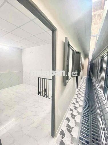 DÃY TRỌ NHÀ NGUYÊN CĂN 1 TRỆT 1 LẦU BAN CÔNG