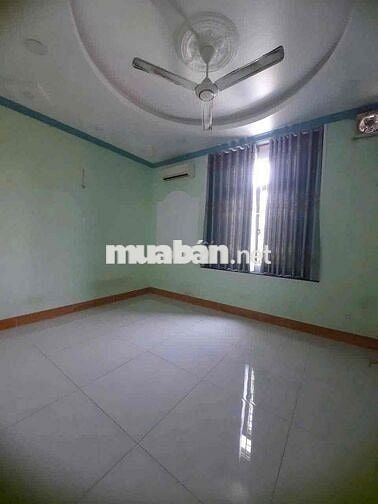 Nhà Phú Hoà 1 trêth 2 lầu 8x20 8 phòng nội thất cơ bản