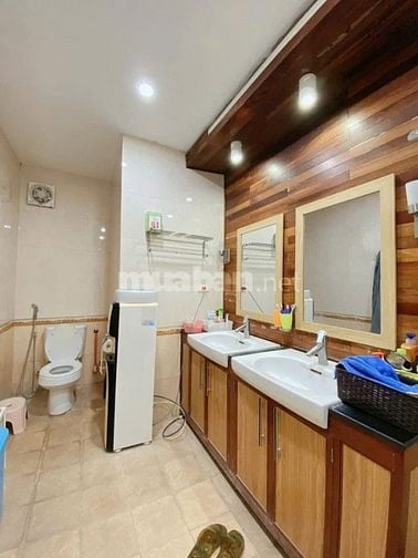 🌟 CHÍNH CHỦ CẦN BÁN CĂN HỘ CAO CẤP – MẶT PHỐ LÁNG HẠ 🌟198,5m2