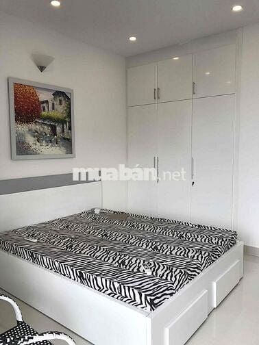 bán căn hộ view biển, qua đường là biển cách biển dưới 200m