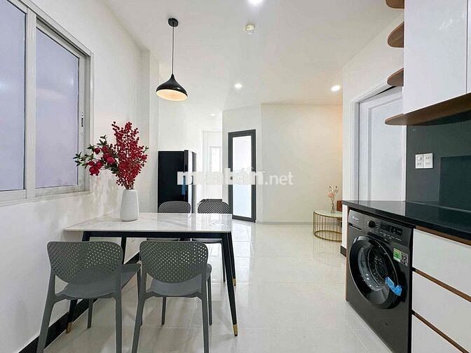 🔥Cho Thuê 1 PN Cao Cấp_ Decor Siêu Chill_Thang Máy_ Gần CV Lê Thị Riêg