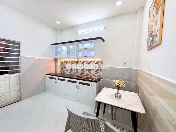 Bán nhà đồng sở hữu công chứng nhà nước