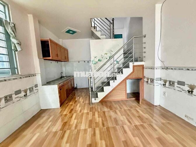 NHÀ 3 TẦNG NGAY HIỆP THÀNH 07- DT 4x18 CHIA LÀM 2 CĂN RIÊNG BIỆT - GIÁ